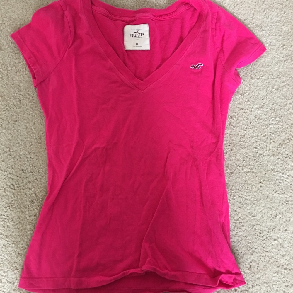 hollister t-shirt